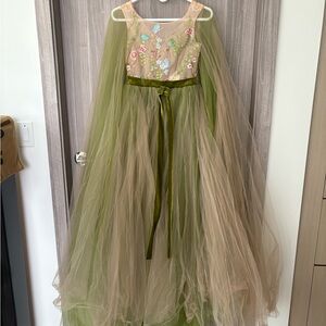Elegant Green and Cream Dress